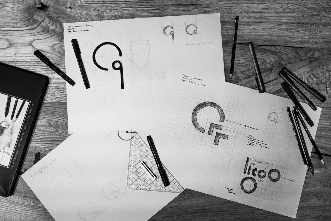Skizze des Logos für Quicksilver von Martin&Klein